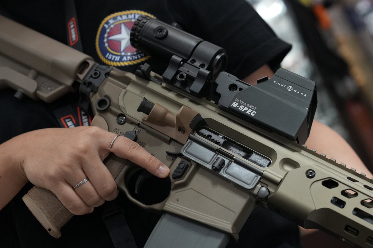 jkarmy_int's tweet image. Sightmark Ultra-Shot M Spec Pro +
T-3 Magnifier 

SPEAR LIKE Upgrade ⚔️

#sightmark #ultrashot #reddot #optic #magnifier