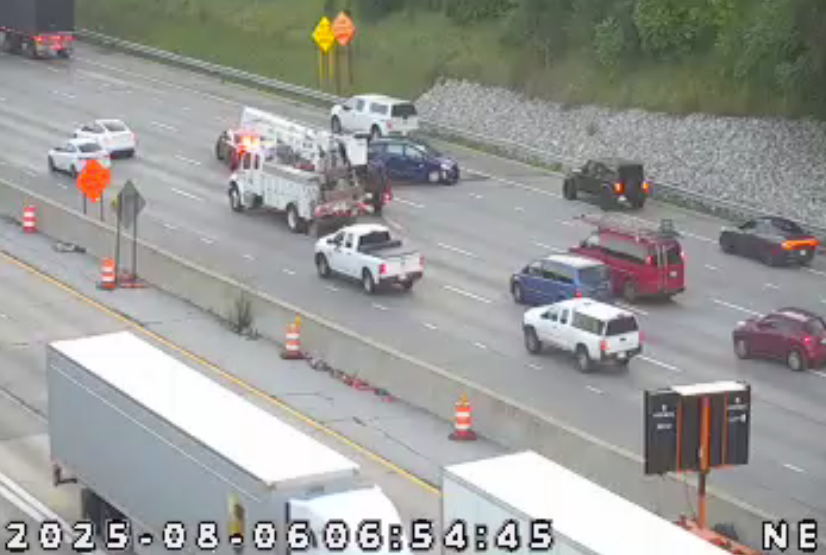 Matt Bair (@mattintraffic) on Twitter photo Downtown: Big hit with multiple vehicles on NB-65/70 at Fletcher Ave. - before the Washington St. exit. Three right lanes are blocked, jamming traffic past Raymond St.
Some of this delay (3 minutes) stretches into I-65 construction. Please be patient. <a href="/WIBCTraffic/">WIBC Traffic</a> Downtown: Big hit with multiple vehicles on NB-65/70 at Fletcher Ave. - before the Washington St. exit. Three right lanes are blocked, jamming traffic past Raymond St.
Some of this delay (3 minutes) stretches into I-65 construction. Please be patient. <a href="/WIBCTraffic/">WIBC Traffic</a>