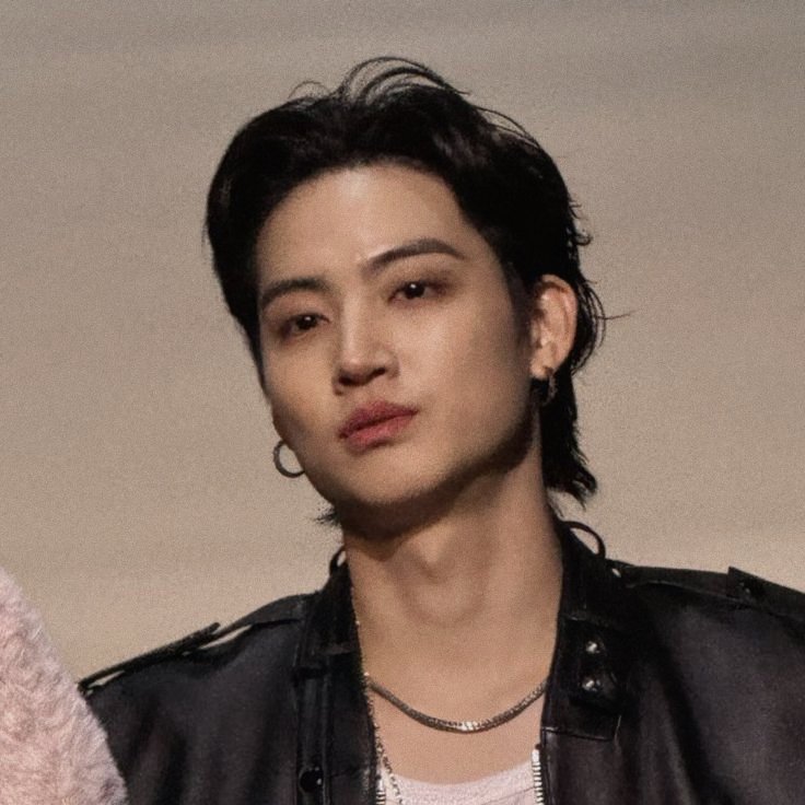 no one is as charming as he is

❥ #JAYB, #제이비, <a href="/jaybnow_hr/">JAY B</a>!