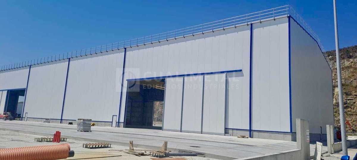 Obra finalizada en el Puerto de #Ferro (A Coruña)
Una nave de serie #MECARAPID® de 2.900 m²

Una solución modular, rápida y eficiente, lista para entrar en funcionamiento.

Gran trabajo equipo👷🏼‍♂️

#cualimetal  #estructurasmetálicas #navesindustriales