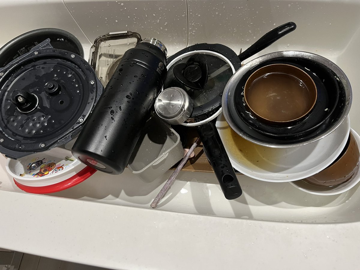 ご飯の後のこれと戦ってる家事従事者のみんなたちー！！！！