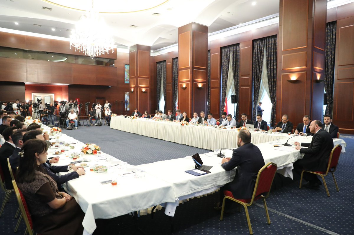Ahmet Büyükgümüş (@abuyukgumus) on Twitter photo AK Parti Genel Merkezimizde, Tanıtım ve Medya Başkanımız Sn. <a href="/acarfaruka/">Faruk Acar</a> ile birlikte basın mensuplarımızla bir araya geldik.
“Hep Birlikte Güçlü Türkiye” şiarıyla hayata geçireceğimiz Türkiye Yüzyılı Buluşmaları programımızın detaylarını paylaştık.
Kuruluşumuzdan bugüne; AK Parti Genel Merkezimizde, Tanıtım ve Medya Başkanımız Sn. <a href="/acarfaruka/">Faruk Acar</a> ile birlikte basın mensuplarımızla bir araya geldik.
“Hep Birlikte Güçlü Türkiye” şiarıyla hayata geçireceğimiz Türkiye Yüzyılı Buluşmaları programımızın detaylarını paylaştık.
Kuruluşumuzdan bugüne;