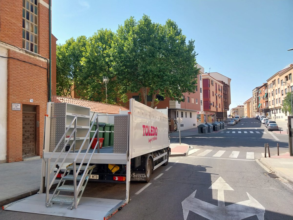♻️Los puntos limpios móviles ya son una realidad

-Semanal: Casco Histórico, Santa María de Benquerencia y Santa Bárbara
-Quincenal: resto de barrios  

🗣️La concejal de Obras y Servicios, Loreto Molina, destaca la buena acogida de esta novedosa iniciativa
toledo.es/molina-destaca…