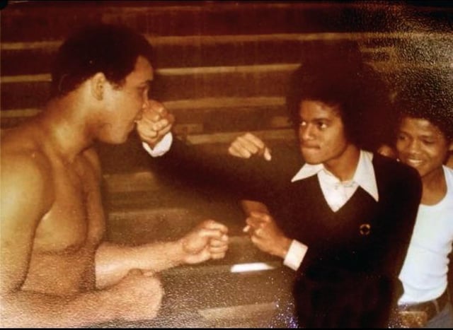 Two of the MOST famous people in the world: Muhammad Ali and Michael Jackson!