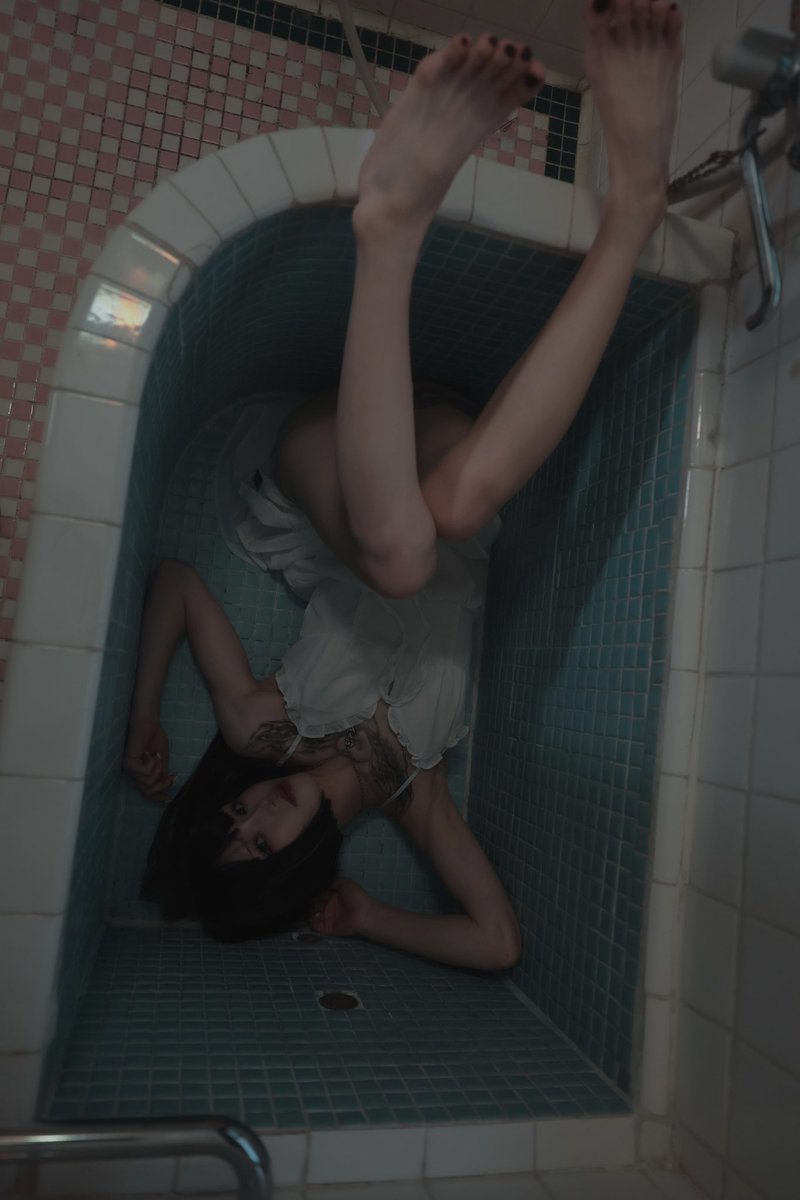 仄暗い水の底から

📸<a href="/umekamera/">梅</a>