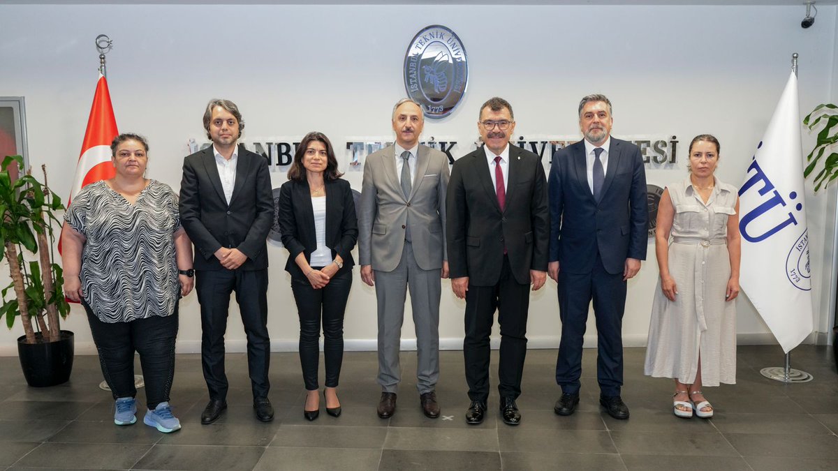 İTÜ - İstanbul Teknik Üniversitesi (@itu1773) on Twitter photo İTÜ ile Çölleşme ve Erozyonla Mücadele Genel Müdürlüğü Arasında Ülkemizin İklim Direncini Artıracak İş Birliği 👏
Ülkemizin iklim direncini artırmaya yönelik kapsamlı protokol, Rektörümüz <a href="/ProfHasanMandal/">Prof. Dr. Hasan Mandal</a> ile mezunumuz ve <a href="/csbgovtr/">T.C. Çevre, Şehircilik ve İklim Dğş. Bakanlığı</a> Çölleşme ve Erozyonla Mücadele Genel Müdürü İTÜ ile Çölleşme ve Erozyonla Mücadele Genel Müdürlüğü Arasında Ülkemizin İklim Direncini Artıracak İş Birliği 👏
Ülkemizin iklim direncini artırmaya yönelik kapsamlı protokol, Rektörümüz <a href="/ProfHasanMandal/">Prof. Dr. Hasan Mandal</a> ile mezunumuz ve <a href="/csbgovtr/">T.C. Çevre, Şehircilik ve İklim Dğş. Bakanlığı</a> Çölleşme ve Erozyonla Mücadele Genel Müdürü