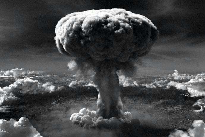 AndreaRatto2's tweet photo. 6 agosto 1945. 80 ANNI. 
Per non dimenticare 🖤🖤🖤
#hiroshima #Hiroshima80 #hiroshima1945 #hiroshima80years #AtomicBomb #Nagasaki #atomicbombings https://t.co/yfNQveHlg8
