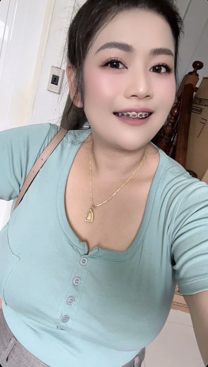 #หมออิ๋ว #รับนวดทั้งในและนอกสถานที่
พิกัดสายไหม ซอยพหลโยธิ54/1 แยก1 กทม. อิ๋วเดินทางไปได้หมดค่ะถ้าลูกค้าพร้อมจ่ายค่ะเดินทางให้ รายละเอียดเพิ่มเติมเกี่ยวกับการนัดนวดทักไลน์ id @aeew555 (มี@นำหน้าด้วยนะคะ) หรือจิ้มลิงค์  lin.ee/GNLrCB9