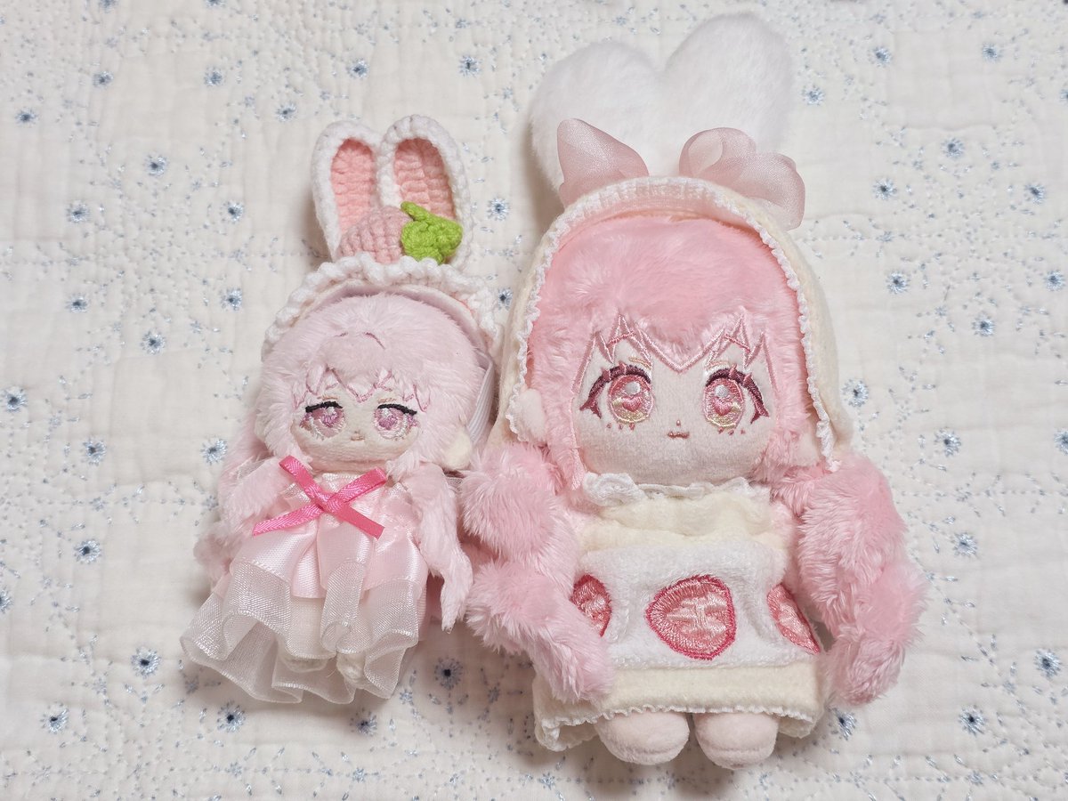 딸기토끼 공주들...🍓