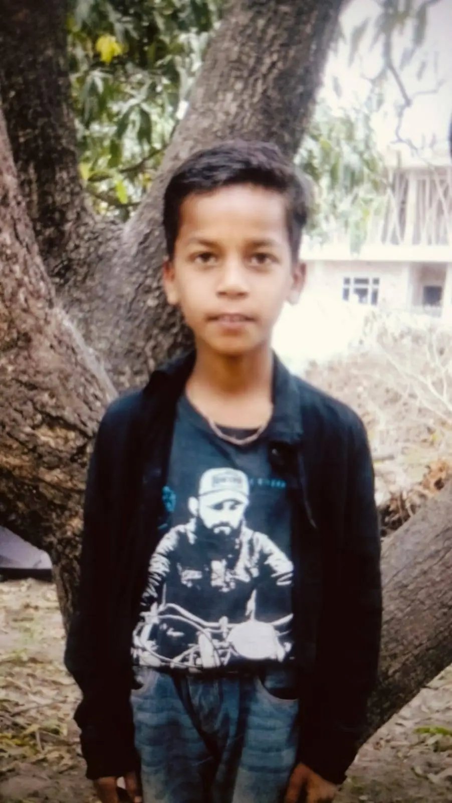 (Head-Hands of 10 Year Boy recovered after 8 days) bhUpi Panwar on X: "हल्द्वानी के गौलापार में 10 साल के अमित मौर्या की नृशंस  हत्या ने पूरे इलाके को हिलाकर रख दिया। सोमवार को कोल्ड ड्रिंक लेने निकला ...