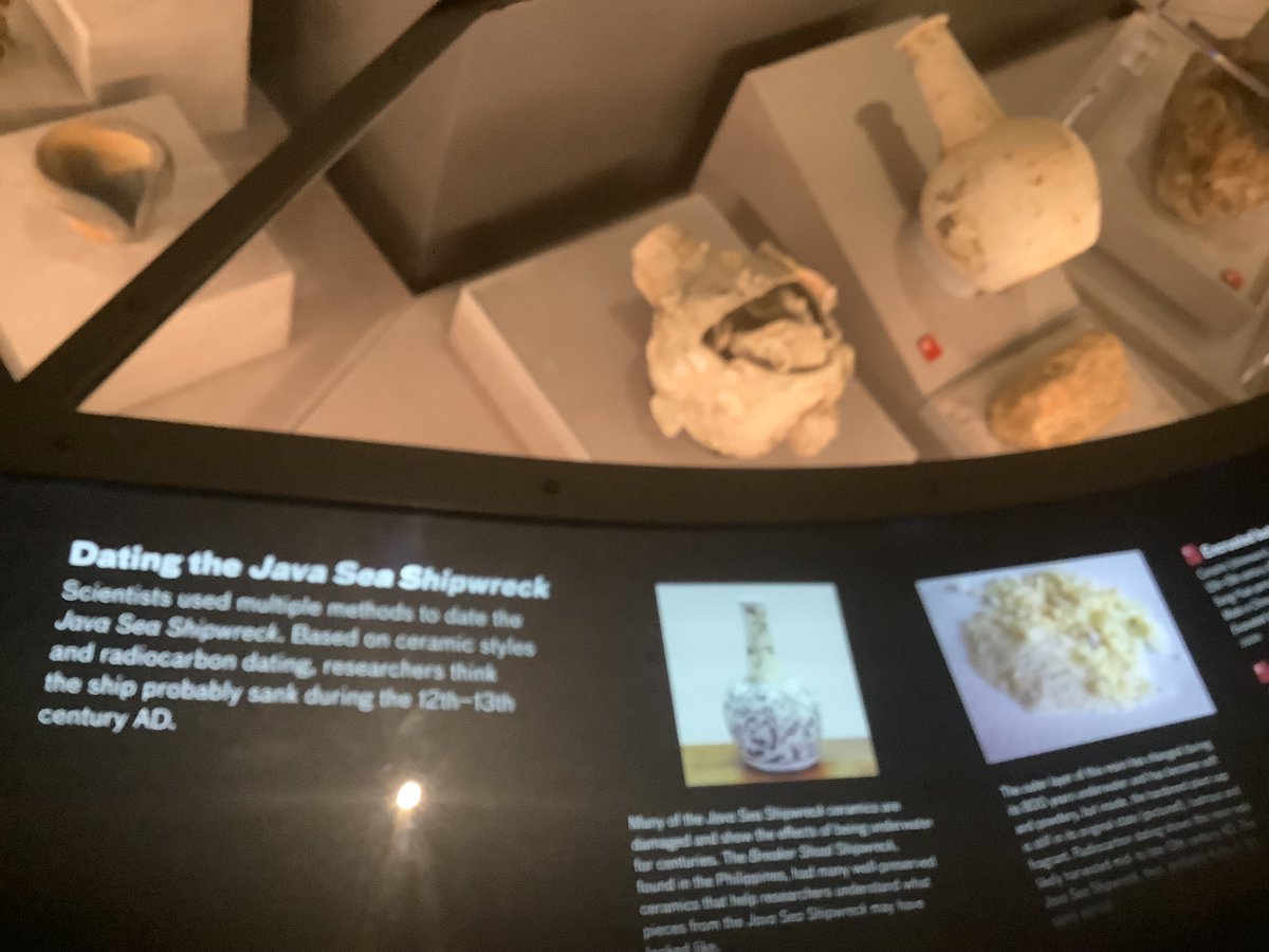 charringau61924's tweet image. The #Cirebonshipwreck is a late 9th to 10th-century shipwreck discovered in 2003, in the #JavaSea offshore of Cirebon, West Java, Indonesia. The shipwreck contains a large amount of Chinese Yue ware, and is notable as important marine archaeology evidence of the Maritime