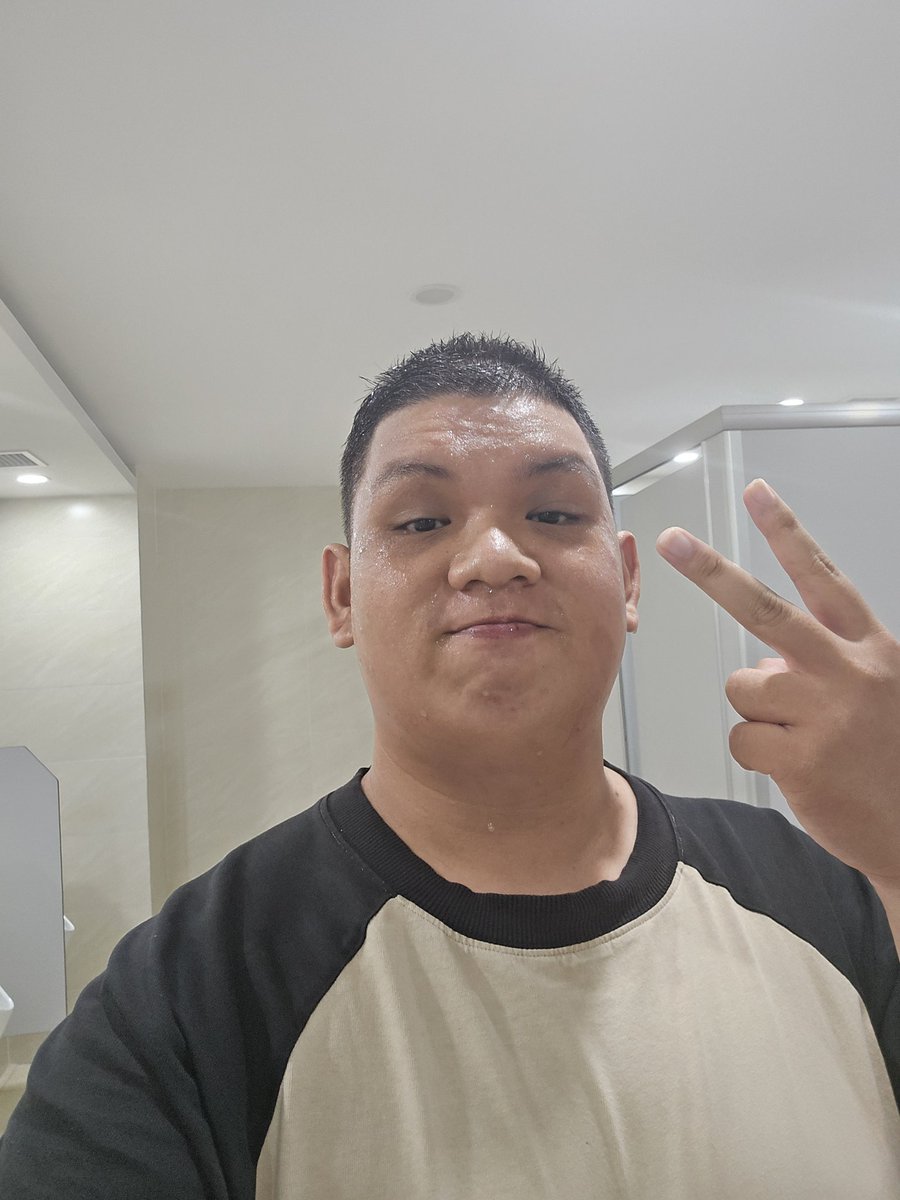 freezingbears's tweet photo. Ảnh ướt át full hd không che nè... https://t.co/xN8FyyQHtC