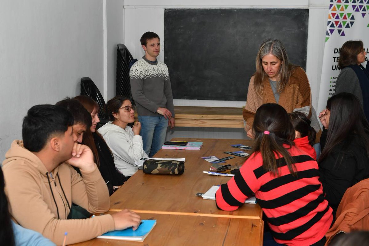 UNER (@uneroficial) on Twitter photo Junto a <a href="/munisanjose/">Municipalidad de San José</a> comenzamos el curso “Introducción a la Producción Avícola”, una propuesta que buscar dar respuesta a las demandas de un sector estratégico para la economía entrerriana y potenciar el empleo a través de la educación pública
Más info: tinyurl.com/22d6wtab Junto a <a href="/munisanjose/">Municipalidad de San José</a> comenzamos el curso “Introducción a la Producción Avícola”, una propuesta que buscar dar respuesta a las demandas de un sector estratégico para la economía entrerriana y potenciar el empleo a través de la educación pública
Más info: tinyurl.com/22d6wtab