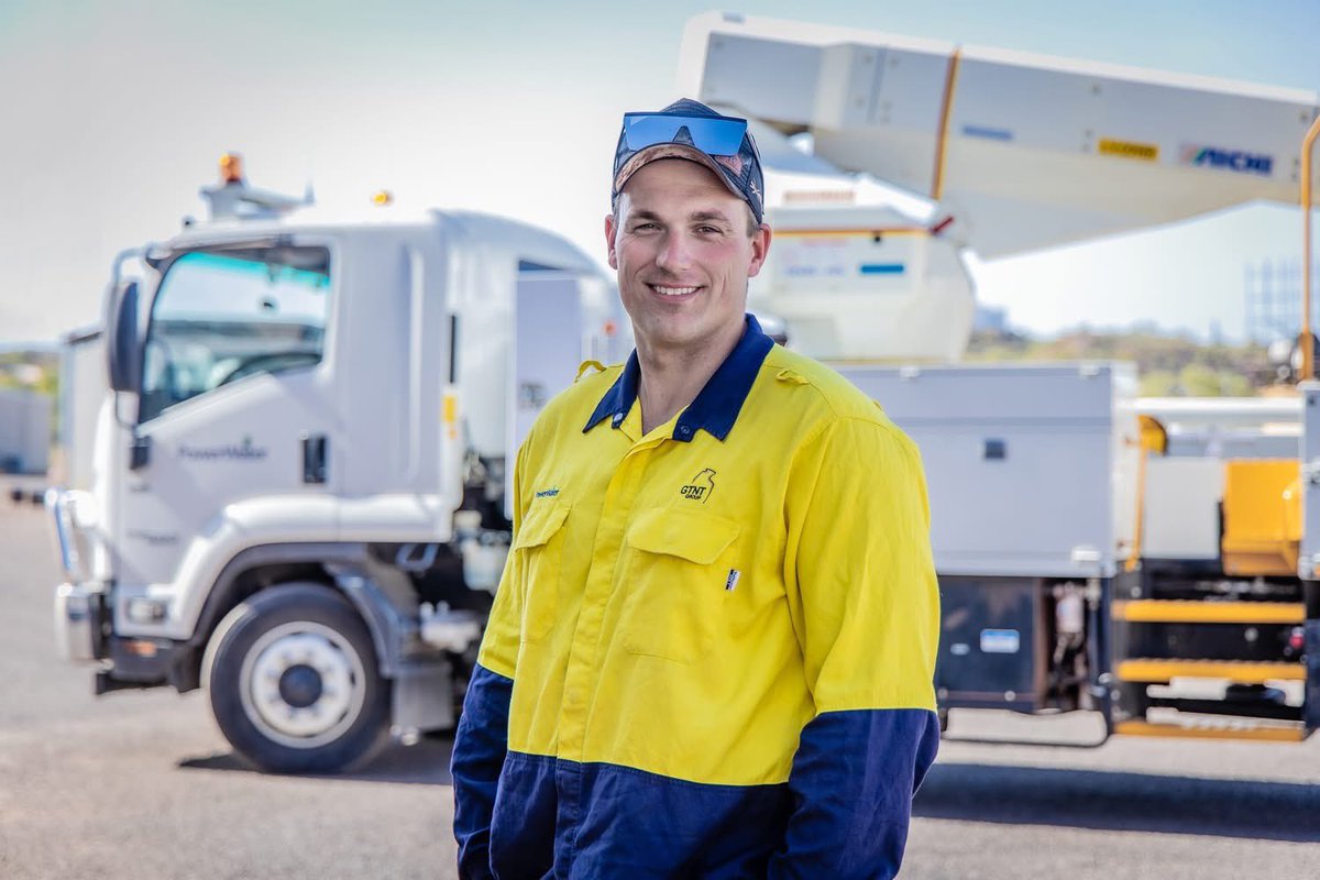 SteveEdgoMLA's tweet image. I’m proud to share that applications are now open for the 2025 @PowerWaterCorp apprenticeship intake — one of the #Territory’s most sought-after early career programs.

Visit bit.ly/45nrWVh to kickstart your career before 31 August.