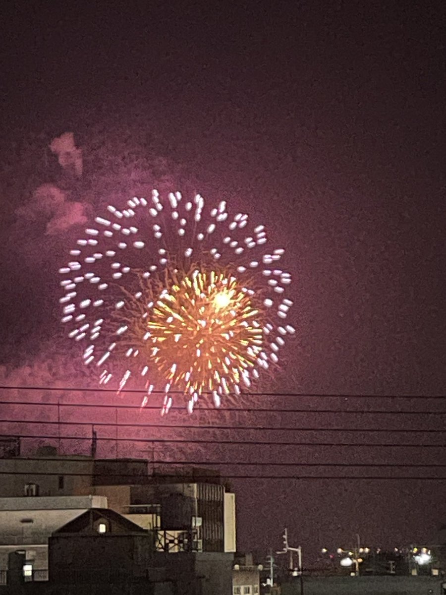 #おめでとう鳴門高校
鴨島の花火で勝利を祝おう♪
(桂七福)