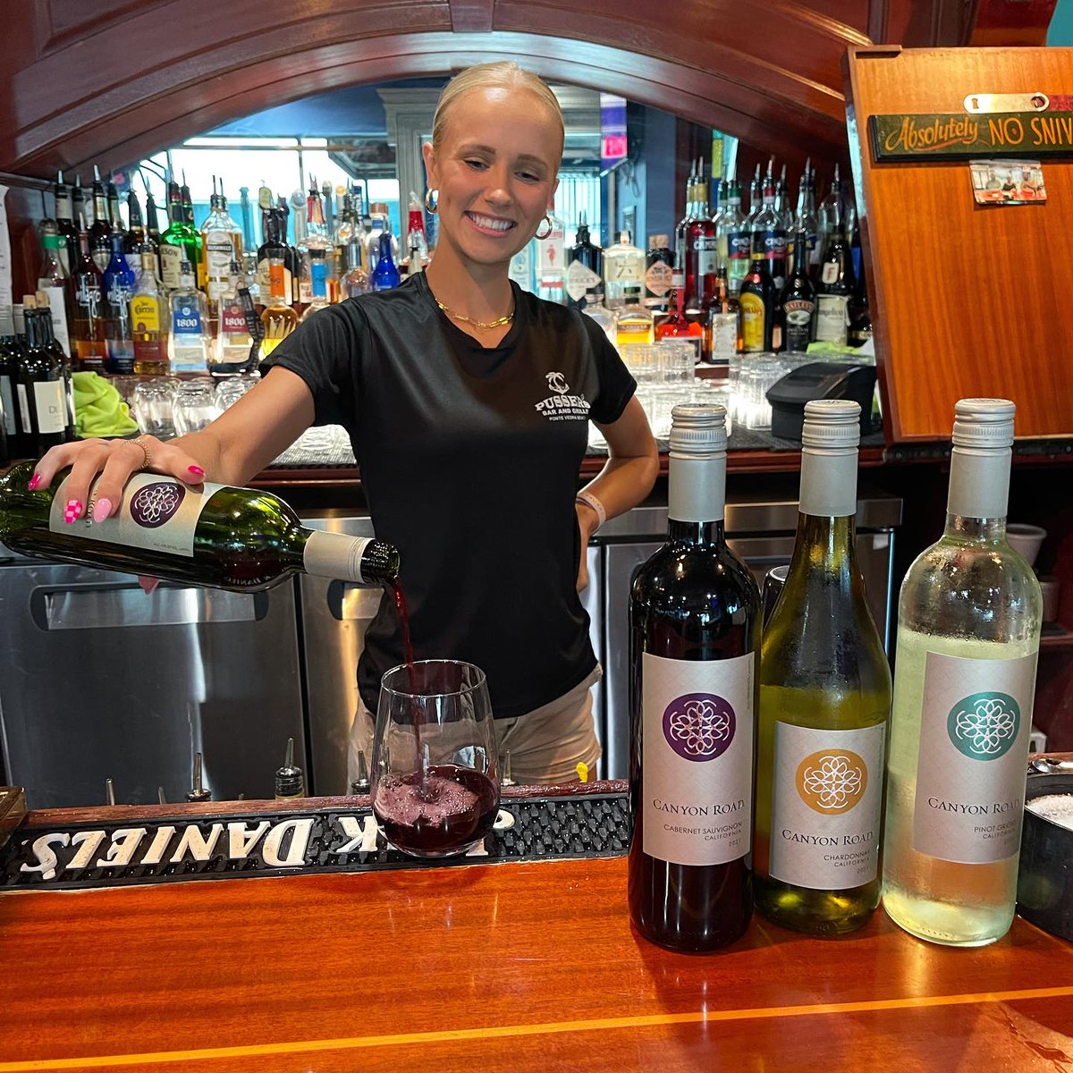 🍷Wine Down Wednesdays🍔

Join us for a midweek treat! Enjoy half off all bottles of wine all day long, paired perfectly with our tasty Smashburgers for just $9.99.

It's the perfect way to unwind and indulge. Cheers to good food and great wine! 🌟 

#pussers #pontevedrabeach