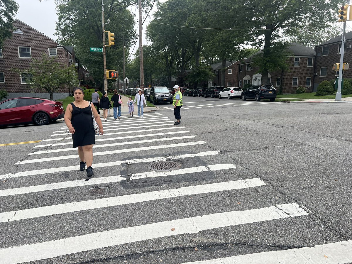 Shoutout to Nancy, the incredible crossing guard at PS 221! Thank you for keeping our students safe and starting their day with a smile. We appreciate you!