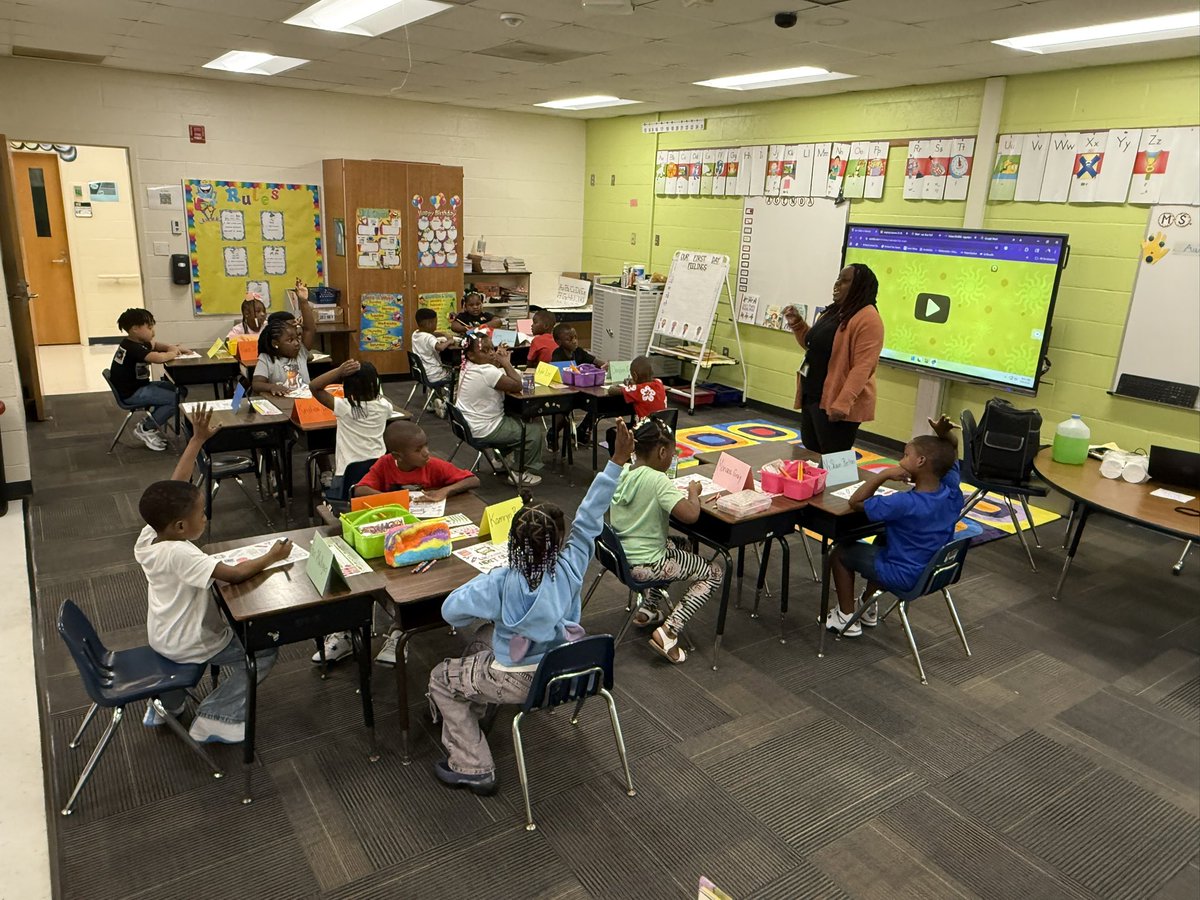 Richland School District Two (@richlandtwo) on Twitter photo KEELS IS ALL IN FOR THE WIN! 🤩🧸🖍️ <a href="/JosephKeelsCubs/">Joseph Keels Elementary School</a> students are all smiles this morning! #Back2Two #FutureReady KEELS IS ALL IN FOR THE WIN! 🤩🧸🖍️ <a href="/JosephKeelsCubs/">Joseph Keels Elementary School</a> students are all smiles this morning! #Back2Two #FutureReady