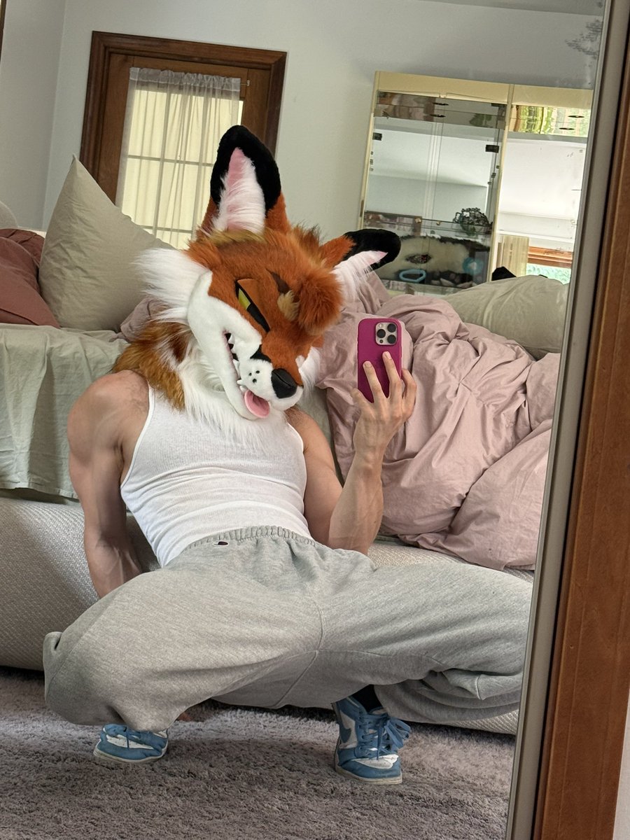 I just found out what these tank tops are called 💔.. I would like to apologies on behalf of men, so I will be taking it off.