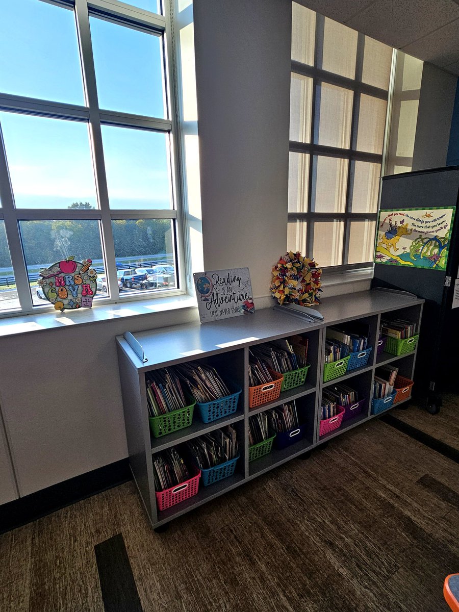 MrsCova_WES's tweet photo. I'm so excited for the first day of school with students! I pray that I am exactly what these 6th graders need. I have no doubt that the 25/26 school year is going to be one of the best. #NewBuildingSameVision #WarrenElementary #ReadingTeacher https://t.co/nTIR2t67GR