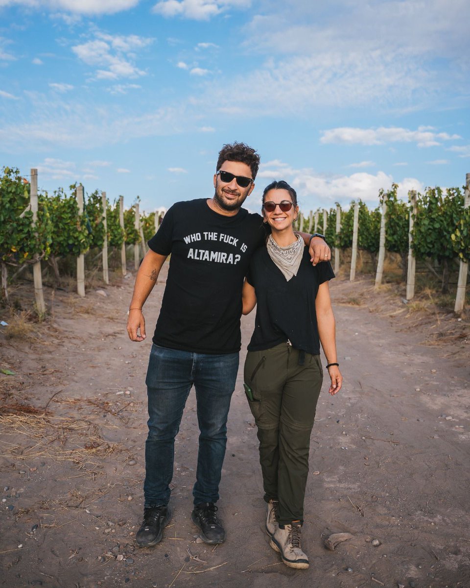 Hoy es el día del ingeniero agrónomo y lo celebramos a lo grande con estos dos miembros claves de nuestro equipo de hormigas.

Gracias Fede y Vicky, ya que su pasión nos lleva cada día más alto.

¡Feliz Día!