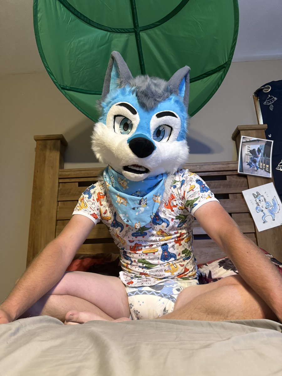 Snugs and talk about Dino’s?!