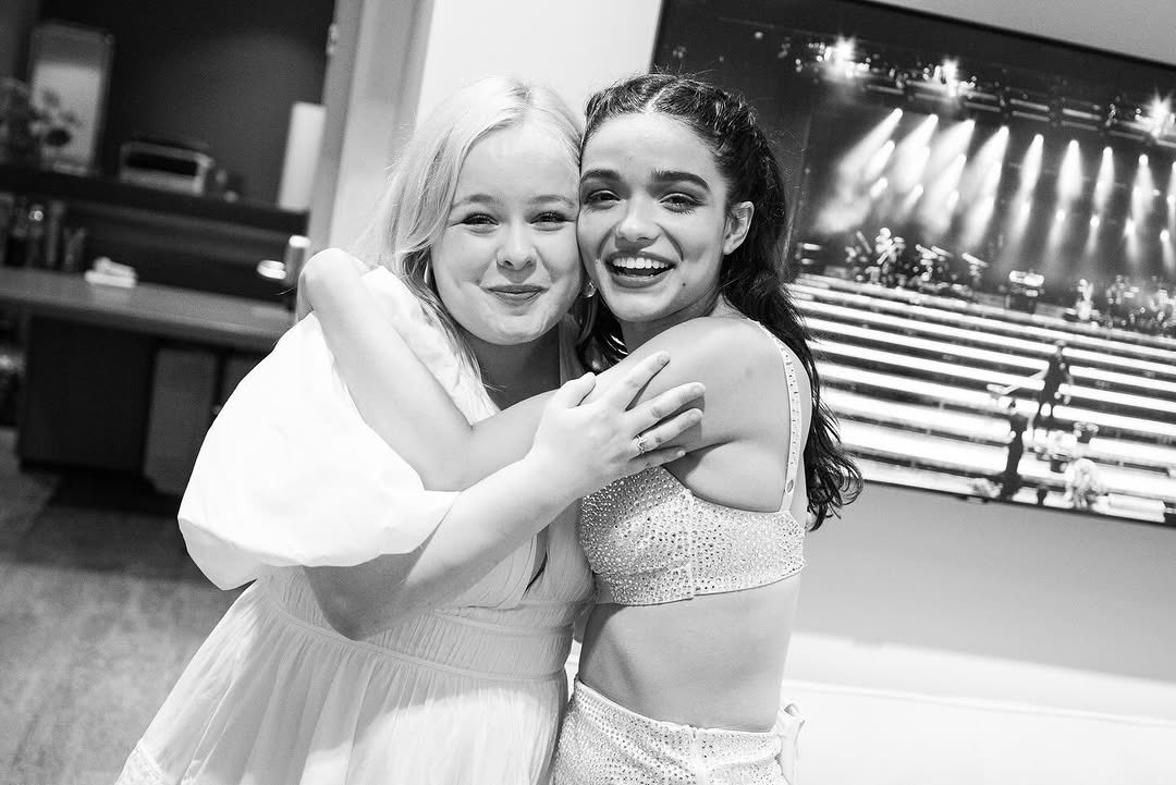 Media Updates (@mediaforupdates) on Twitter photo 