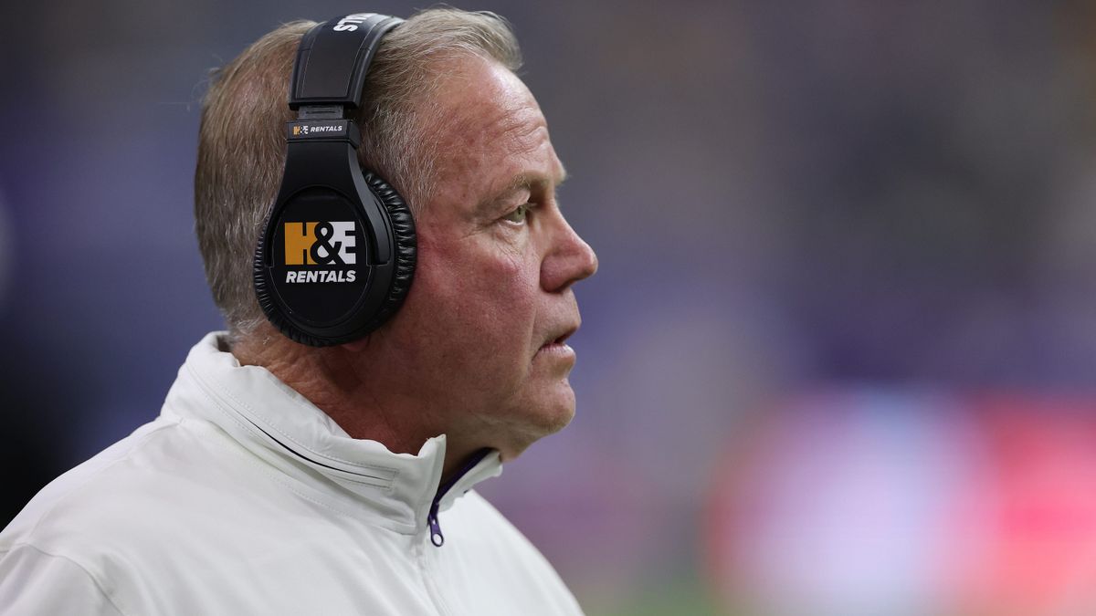 LSU legend says fan base will turn on Brian Kelly with another disappointing season collegesportswire.usatoday.com/story/sports/c…