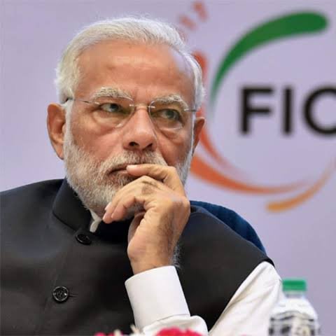 savedemocracyI's tweet image. क्या प्रधानमंत्री नरेंद्र मोदी को अब अपने पद से तत्काल इस्तीफा दे देना चाहिए ?
1- हाँ 2 नहीं
आप सभी साथी अपनी राय जरूर दें।