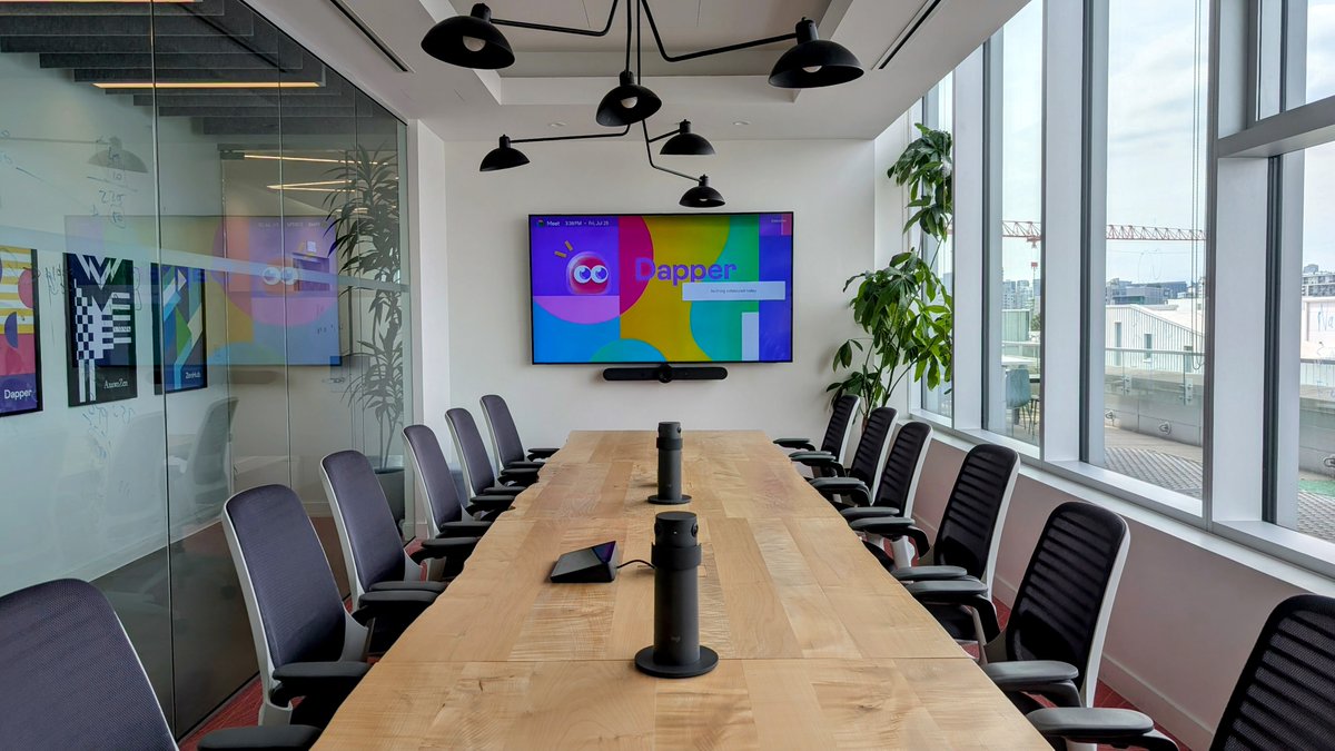 LimitlessAV's tweet image. Sharing a new installation upgrading their space with a @Google Meet Room, installing @LogitechBiz & @FSR_Inc Solutions
We specialize in solutions that are polished, functional, and easy to use
📩sales@limitlessav.ca
#AVIntegration #LimitlessAV #VancouverAV #MeetingRoomDesign