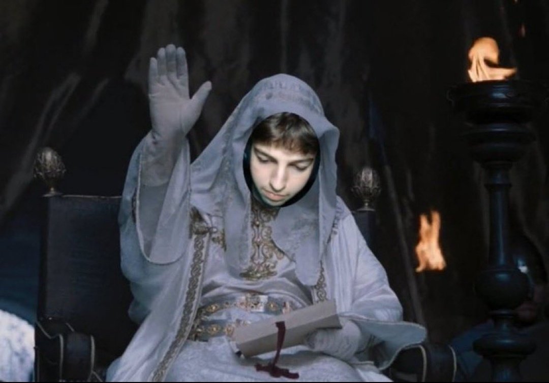 There's a new king in pro league👑
G2 send Faze home 🥱 Brazil bows before them
Stop fkn doubting him, this is HIS game