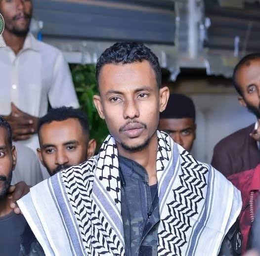 Dr. Mohamed Karti محمدالحسن كرتي (@moekarti) on Twitter photo رغم صمتنا و تجاوزنا للكثير ،النظام المصري الإنقلابي راعي المعيز يعتقل المجاهد المصباح قائد فيلق البراء بن مالك دون توضيح أسباب، و نحن نعلم أن سبب الإعتقال هو التضامن العلني للمجاهد المصباح مع أهلنا في غزة، و هذا ما يرعب كلاب السيسي
<a href="/AbdullahElshrif/">عبدالله الشريف</a>
<a href="/ali_x222/">🇸🇦 ali_xعلي الدهمشي</a> رغم صمتنا و تجاوزنا للكثير ،النظام المصري الإنقلابي راعي المعيز يعتقل المجاهد المصباح قائد فيلق البراء بن مالك دون توضيح أسباب، و نحن نعلم أن سبب الإعتقال هو التضامن العلني للمجاهد المصباح مع أهلنا في غزة، و هذا ما يرعب كلاب السيسي
<a href="/AbdullahElshrif/">عبدالله الشريف</a>
<a href="/ali_x222/">🇸🇦 ali_xعلي الدهمشي</a>