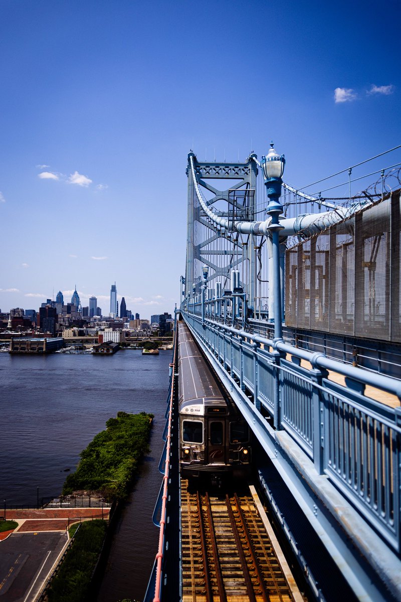Roberto Carlo (@logicallyquiet) on Twitter photo Bridge Walks Bridge Walks