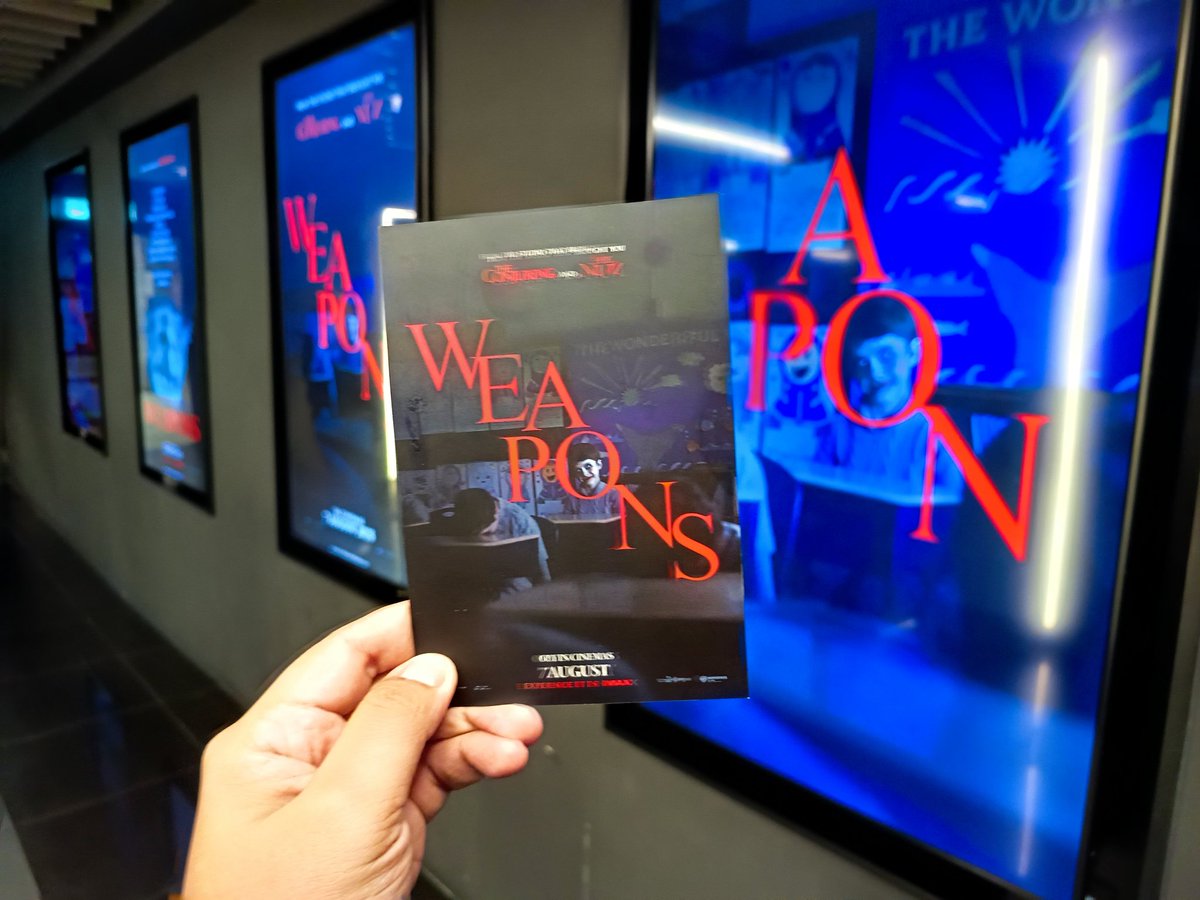 A mystery is as good as its revelation. But in this case, I can say it's an EPIC level of revelation and conclusion. Satisfying is the right word after watching this movie. One of the best movie of this year. 

#Weapons #HDABDHMD