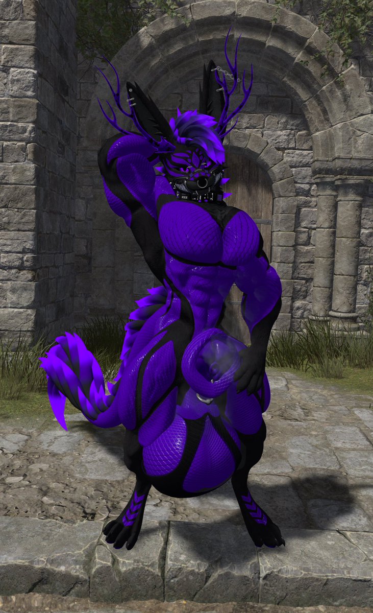 All musky and in need of my sheath getting huffed and licked~