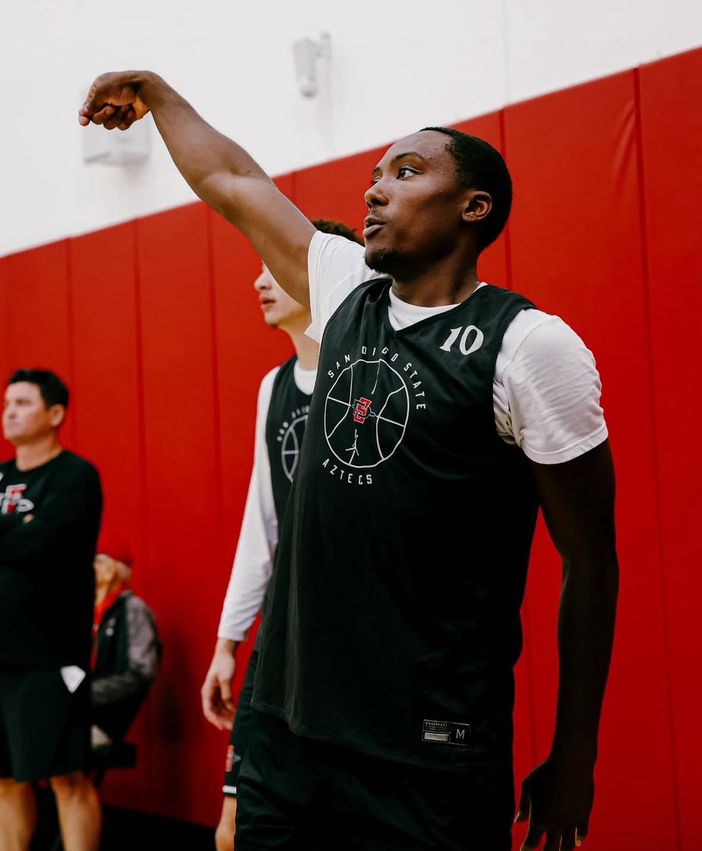 Jon Schaeffer (@jonschaeffer) on Twitter photo Aztec fans, hope you’ll check out our conversation with <a href="/Aztec_MBB/">San Diego State Men's Basketball</a> guard BJ Davis on <a href="/JonAndJim/">Jon & Jim</a>! 🔴⚫️
📺 youtu.be/1_11zXh7J4M?si…
📱 iheart.com/podcast/1248-j… Aztec fans, hope you’ll check out our conversation with <a href="/Aztec_MBB/">San Diego State Men's Basketball</a> guard BJ Davis on <a href="/JonAndJim/">Jon & Jim</a>! 🔴⚫️
📺 youtu.be/1_11zXh7J4M?si…
📱 iheart.com/podcast/1248-j…