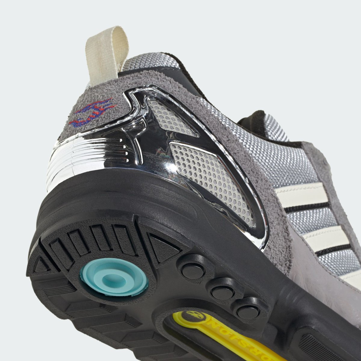 addy品 A BATHING APE®︎ × UNDEFEATED × adidas Originals ZX 8000