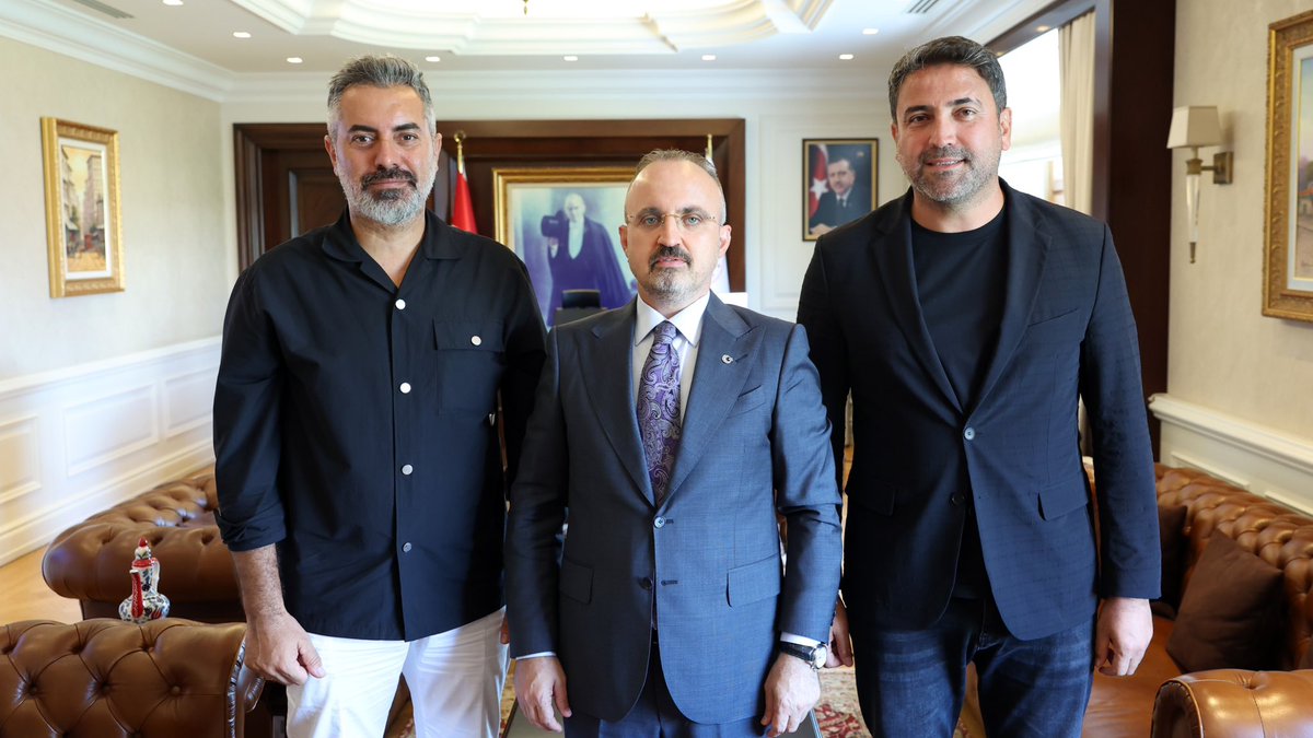 Berzan Toprak (@berzantoprak) on Twitter photo Sanatçı dostumuz Turgay Başyayla ile birlikte, kıymetli İçişleri bakan yardımcımız Sn. Bülent Turan’ı ziyaret ettik..Nazik misafirperverliği için müteşekkiriz..
<a href="/turanbulent/">Bülent TURAN</a> Sanatçı dostumuz Turgay Başyayla ile birlikte, kıymetli İçişleri bakan yardımcımız Sn. Bülent Turan’ı ziyaret ettik..Nazik misafirperverliği için müteşekkiriz..
<a href="/turanbulent/">Bülent TURAN</a>