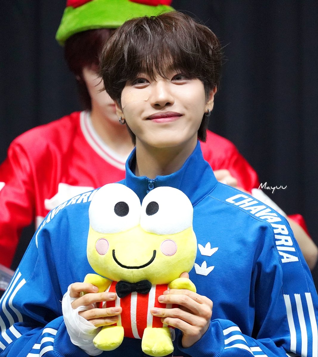 25.7.13 STARLIKE MUSICサイン会

けろっぴと似ててかわいいかった🐶

#엔싸인 #エンサイン #nSSign #희원 #ヒウォン #HUIWON