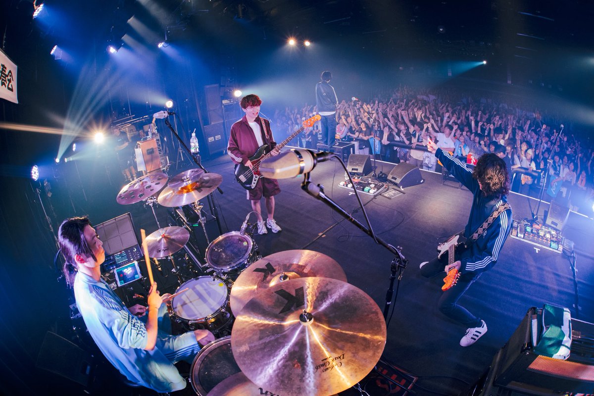 Humbreaders's tweet photo. 8/6(水)
帰宅部定期演奏会vol.2
@名古屋DIAMOND HALL

 OA : アウトサイダーズ

ありがとうございました！

#ハンブレ帰宅部
https://t.co/hHNr2PH7jD

photo by @teru_ttm https://t.co/EalrvIzCzU