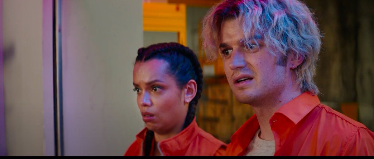 mpmorales's tweet image. cabelo do Joe Keery em #coldstorage