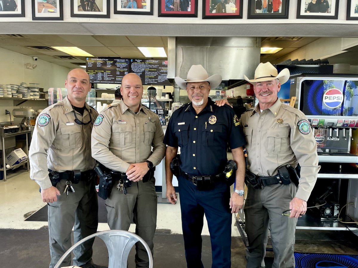 Big moment! Gifted a classic Stetson cowboy hat by <a href="/TexasGameWarden/">Texas Game Wardens</a>
while discussing a huge new joint operation to keep everyone safe on Dallas’ lakes! Partners in protection — that’s how we get it done!