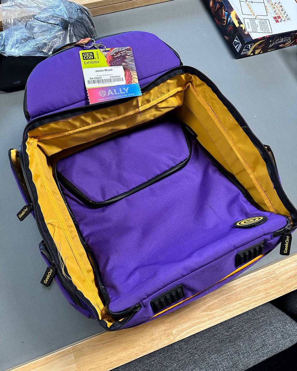 And now for my #GenCon 2025 ANTI-haul: RIP GeekOn bag! You’ve served me well for many years, but too many broken zippers and holes mean you will retire. Now I await my new Adventure Bag Kickstarter to come in!

 #boardgames #cardgames #tabletopgames #gamenight