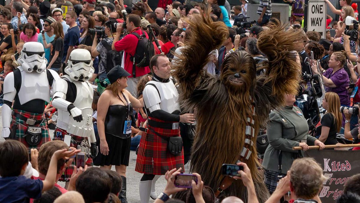 javajoba's tweet image. Dragon Con
Get ready for a weekend at DragonCon in Atlanta! This annual fan convention is the ultimate celebration of pop culture and fantasy fandom, bringing together thousands of fans, creators, and guests. 
improvetravelphotos.com/atlanta-dragon…
#atlantaevents #DragonCon2025 #Syfy