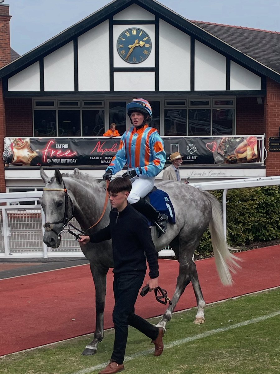 Mass Consumption came 4th in the 14:30 ridden by @lauren_fr0st and led up by <a href="/alfie/">Alfie</a>.gee18 

Congratulation to owner/trainer/jockey