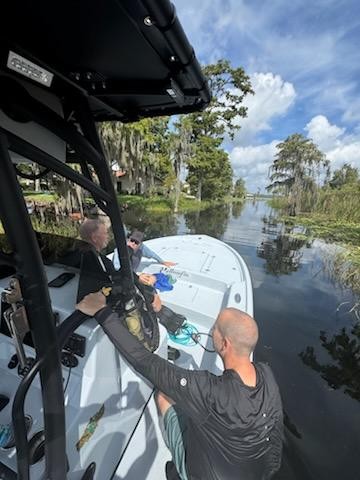 This past weekend, our Marine and Agricultural Units focused on cleaning up the Butler Chain of Lakes by removing trash and debris from the canals. Divers snorkeled through the water and collected enough litter to fill two 33-gallon bags.

A heartfelt thank you to our deputies