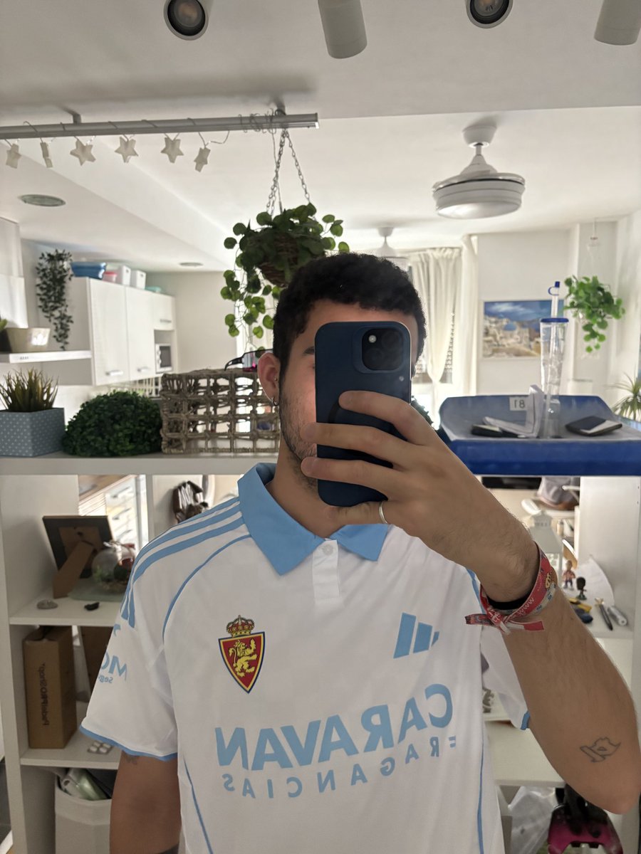 Alexinho 🦁 (@aalexinho_) on Twitter photo ¡Muchas gracias a <a href="/futbasketcamis4/">Camisetas Futbol y NBA</a> por la camiseta!🫶🏽
De muy buena calidad y bastante bien replicada ¡Muchas gracias a <a href="/futbasketcamis4/">Camisetas Futbol y NBA</a> por la camiseta!🫶🏽
De muy buena calidad y bastante bien replicada