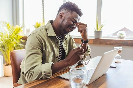 noughtdesigners's tweet image. Designers, quote this post with the wildest client experience you’ve ever had?
No filters. No holding back.
Let’s hear those horror stories 👇🎬

#DesignTwitter #ClientDiaries #GraphicDesign