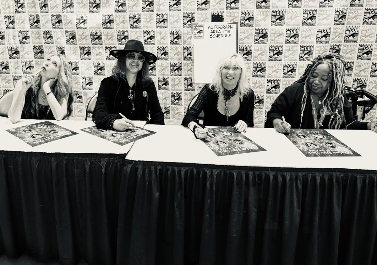 Pix from my San Diego <a href="/Comic_Con/">Comic-Con International</a> appearance 📷 

BB to fellow #WitchesAfterDark panelists <a href="/PattiNegri/">Patti Negri</a>, <a href="/StarrR2012/">Starr RavenHawk HPs</a> &amp; <a href="/JudyAnnNock/">Judy Ann Nock, MS</a> ⛥

Props to #SDCC for giving real Witches a voice at an event featuring icons from D&amp;D, Star Trek &amp; Xena &amp; cinema gods like Lucas &amp; del Toro 🙌
