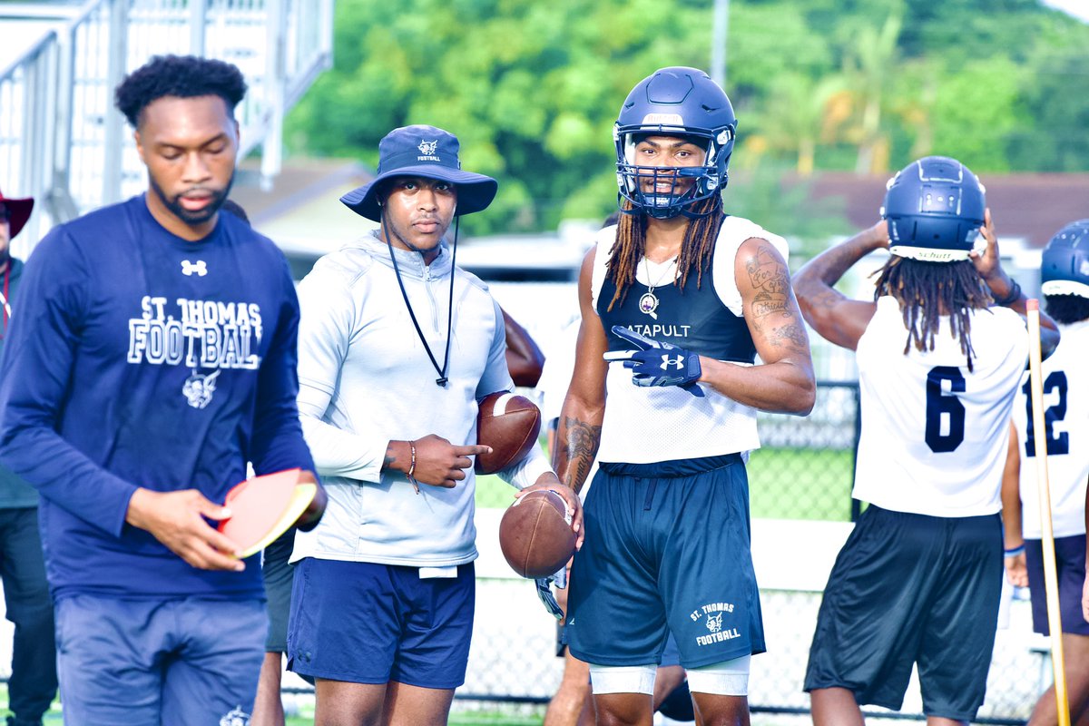 STU_Football's tweet image. Back in the3️⃣0️⃣5️⃣

#STUFootball // #RaiseTheStandard